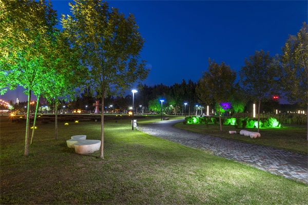 公園景觀夜景照明應(yīng)注重哪些標準？