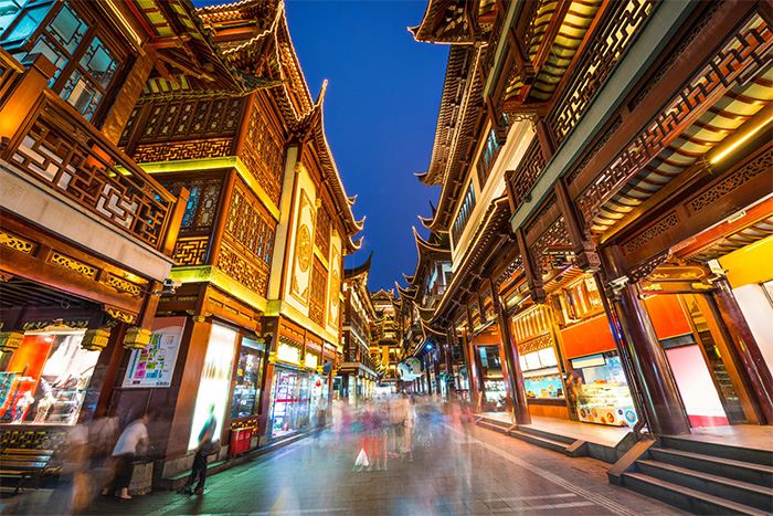 想要吸引客流量，你知道景區(qū)亮化的秘訣嗎？