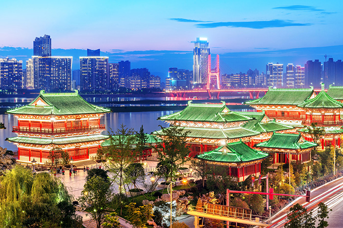 借助 “ 文旅燈光亮化 ”，布局旅游生態(tài)產(chǎn)業(yè)鏈！