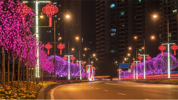 夜景燈光設(shè)計(jì)是一種以實(shí)用為主的設(shè)計(jì)