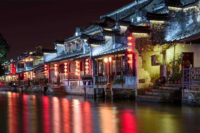 燈光一開客自來！景區(qū)如何靠夜游亮化突破30%客流增長